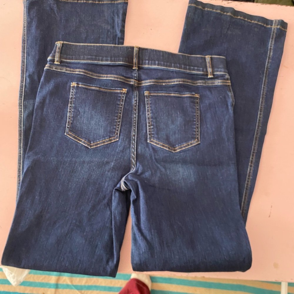 Spanx XL Tall Flare Jeans Slimming Flared Denim Medium Wash Mid High Rise - Picture 4 of 12